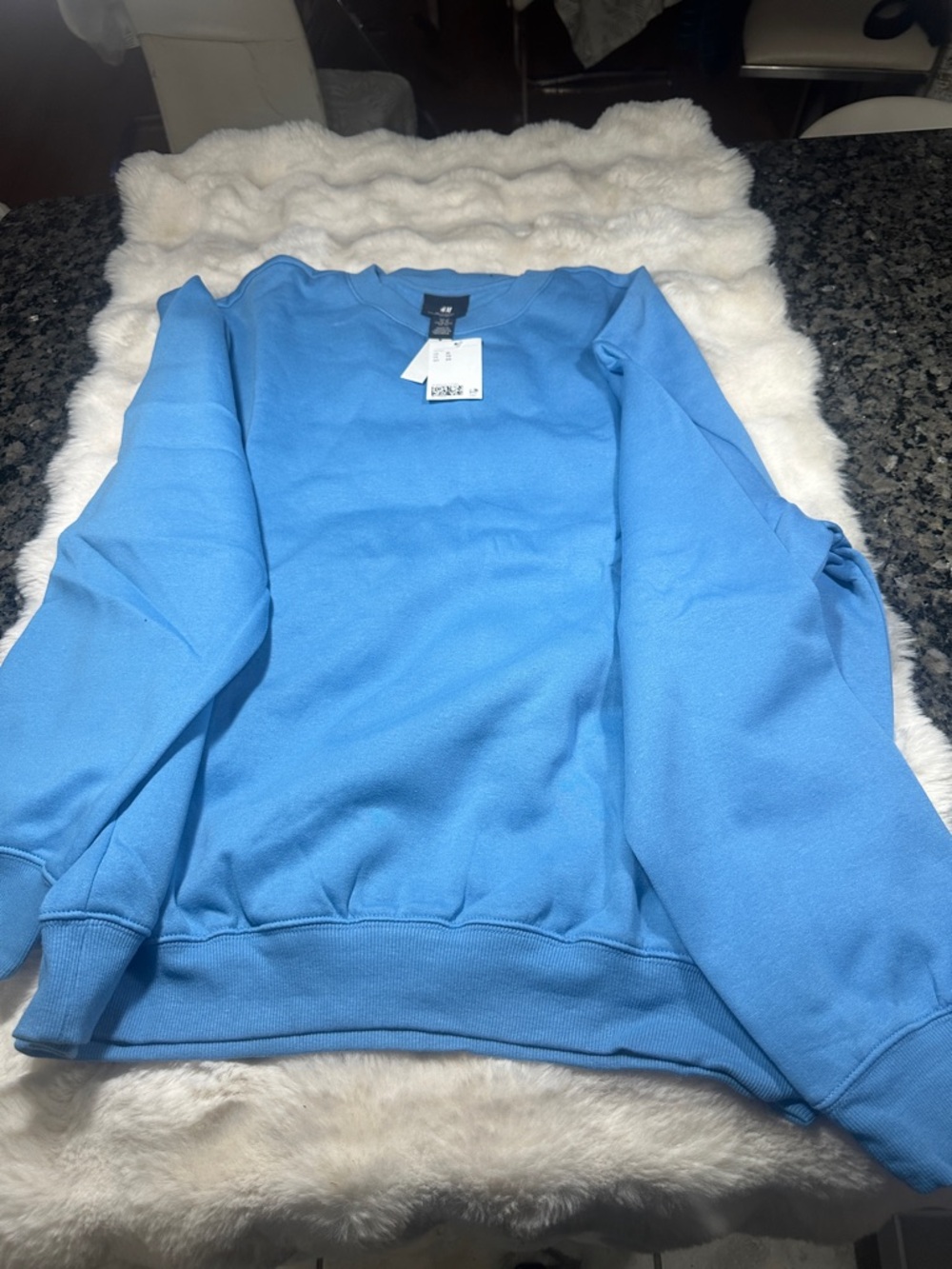 H&M Men's Sky Blue Crewneck Sweatshirt